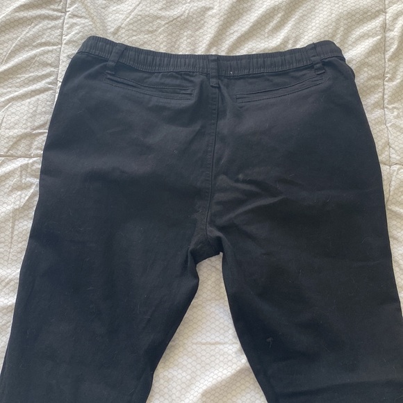 Fitted black jogger - Picture 3 of 3